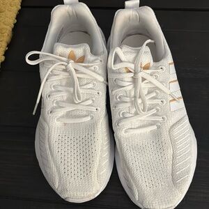 Adidas sneakers size 6.5